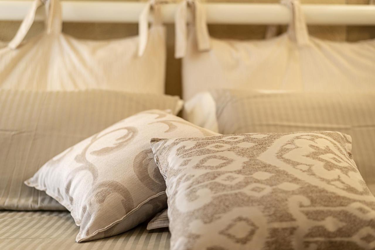 Borgo Agli Scudi Suite&Breakfast 캄필리아 마리티마 외부 사진